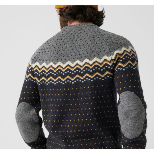 Vik knit sweater m top